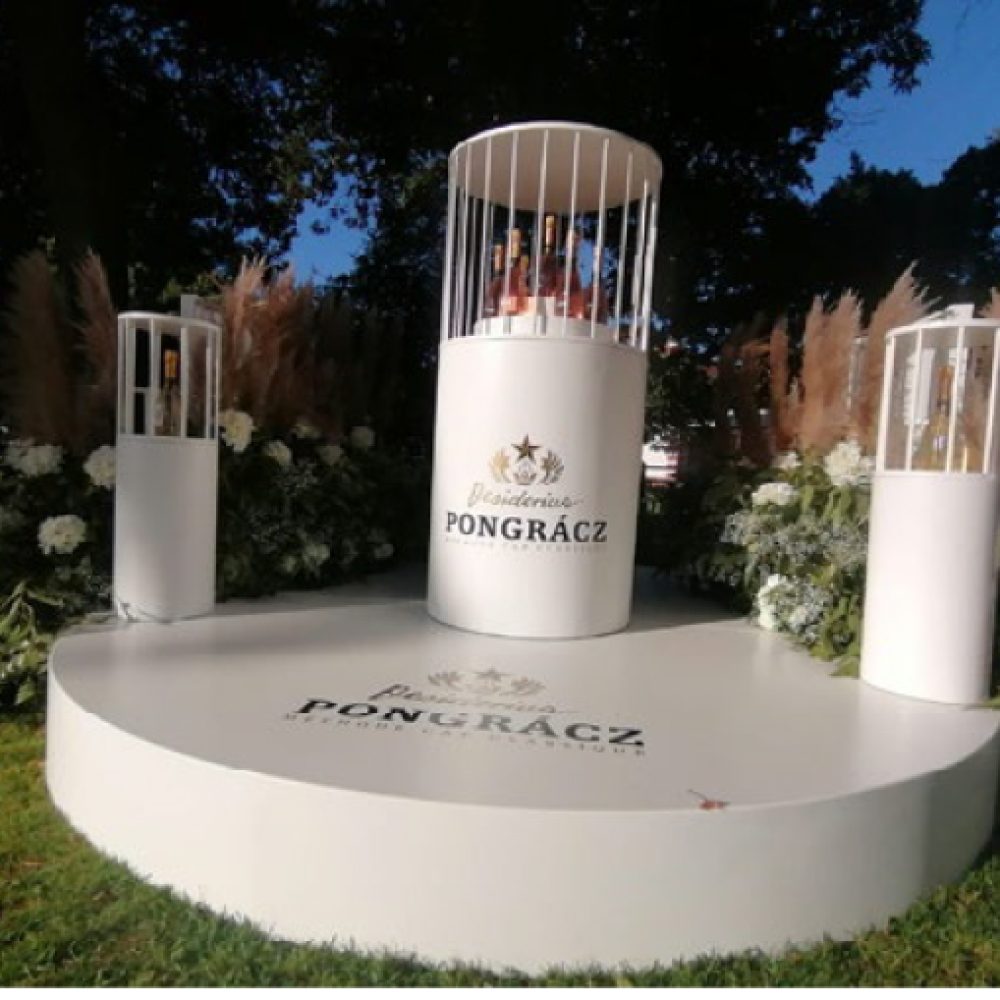 BESPOKE CORPORATE BRANDING-4