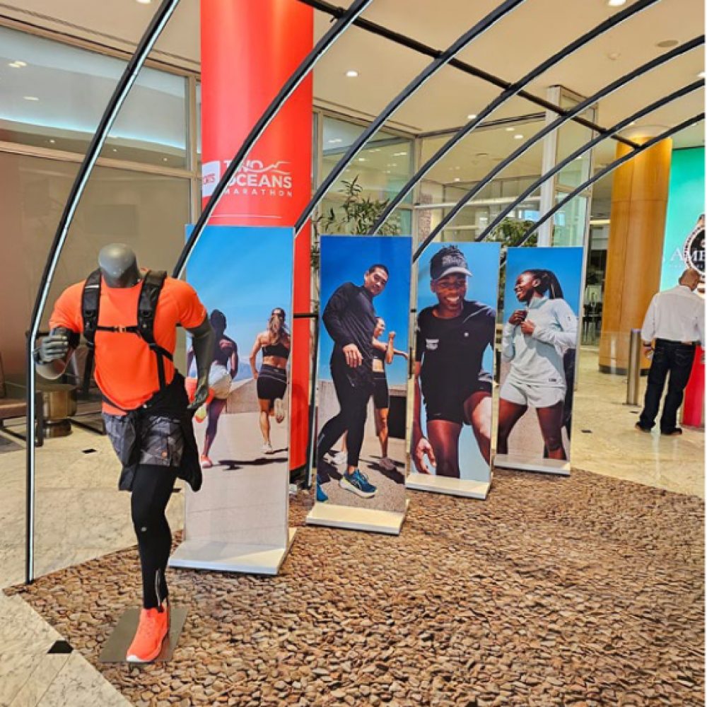 BESPOKE RETAIL POINT OF SALE UNITS