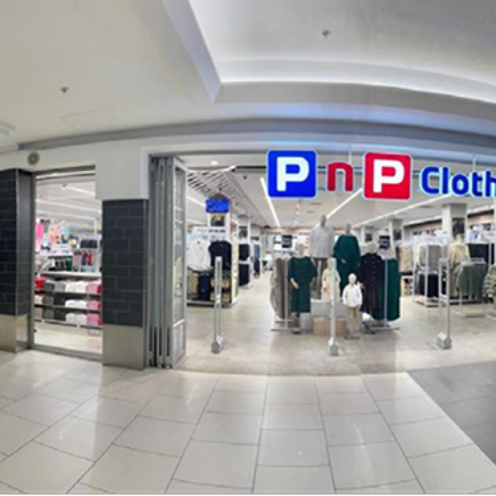 RETAIL WINDOW DISPLAY BRANDING-6